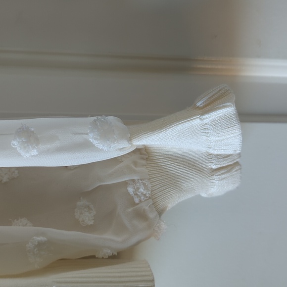 Adrianna Papell Sweater - Picture 2 of 9